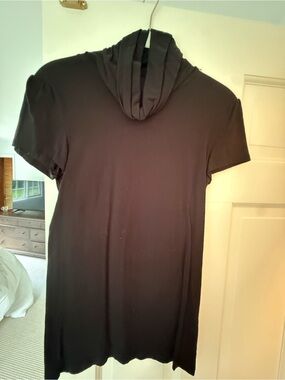 Theory Black Short-Sleeve Hooded Top